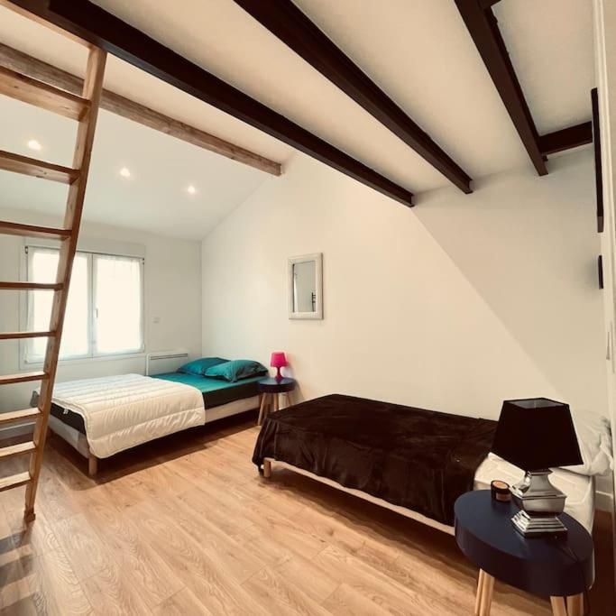 Orly Shelter Apartment Exterior photo
